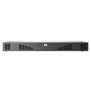 Imagem principal do switch KVM de consola HPE Server Console Switch G2 (Part Number AF619A) recondicionado. Esta fotografia destaca o equipamento em formato rack 1U concebido para gestão centralizada de múltiplos servidores em centros de dados e salas técnicas empresariais. Uma solução de infraestrutura de TI robusta e fiável disponível na JANSit, perfeita para administradores de sistemas que necessitam de controlo local eficiente e gestão de servidores HP ProLiant e ambientes multissistema.